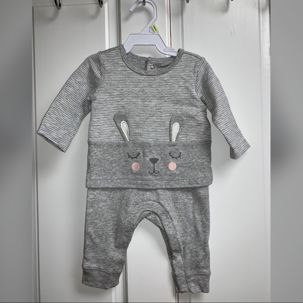 Carter’s bunny suit